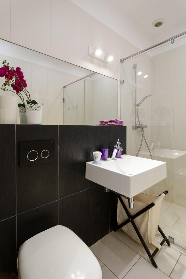 Secret Charm Fully Equipped With Balcony Apartment Krakau