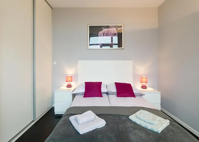 Secret Charm Fully Equipped Apt With Balcony